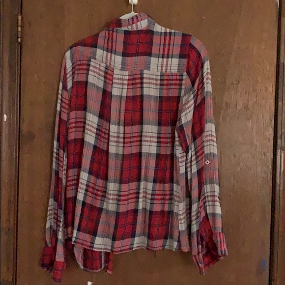 Women’s large long sleeve thin flannel - Picture 3 of 3